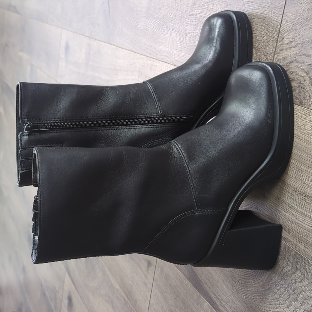 New Steve Madden Fantasie Boots